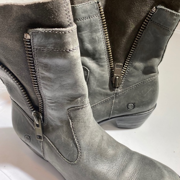 Born women’s booties Sz 7.5 - Picture 8 of 11